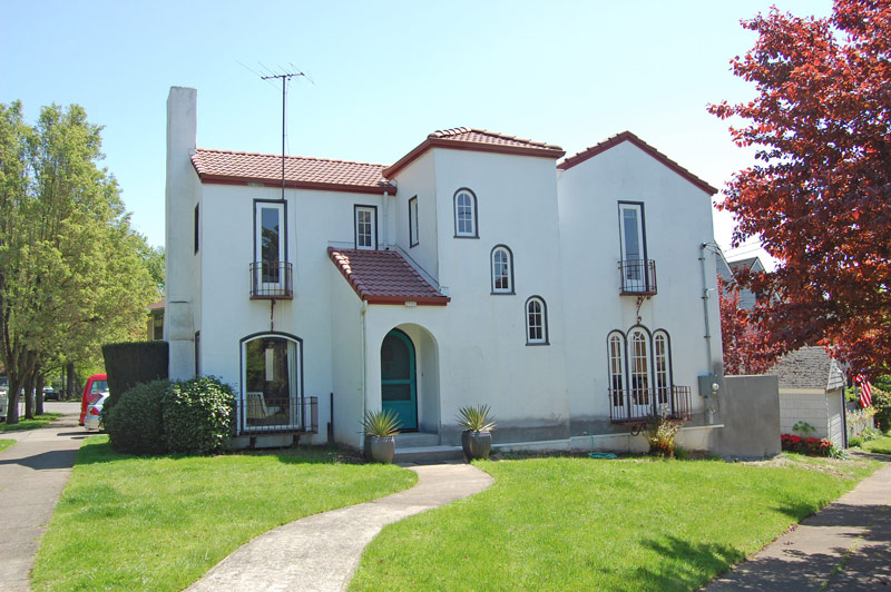 This home at 2506 NE Ridgewood, built in 1925 by Emil G. Peterson, is a classic example of the Mediterranean style in the Alameda neighborhood. Current resident Clayton France is underway with restoration work.