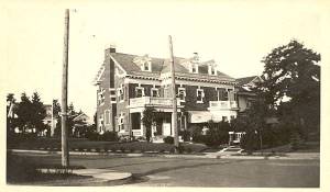 1923 Frank Moore Photo