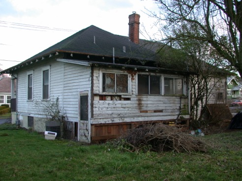 porch exterior-untouched