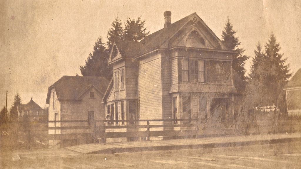 1-16-16 Soden Home 3rd and Broadway 1905